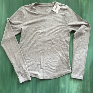 Gray Long Sleeve American Eagle Top BNWT